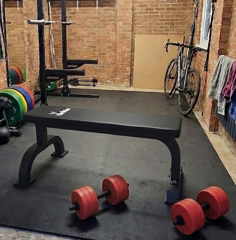 IronMan Flat Weight Training Bench & 32kg Dumbbell Set - Image 3
