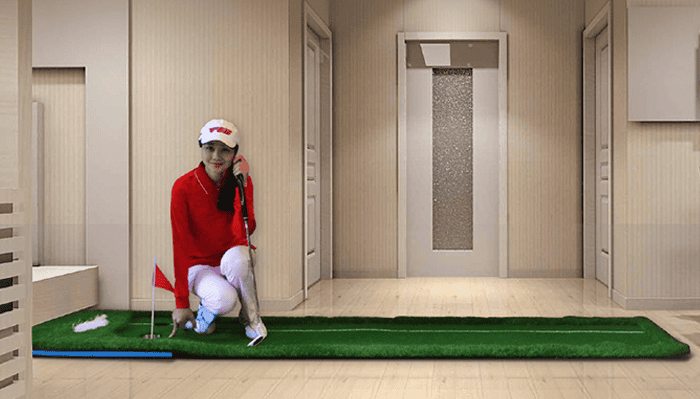 Hilllman PGM Golf Artificial Turf Two Hole Putting Green