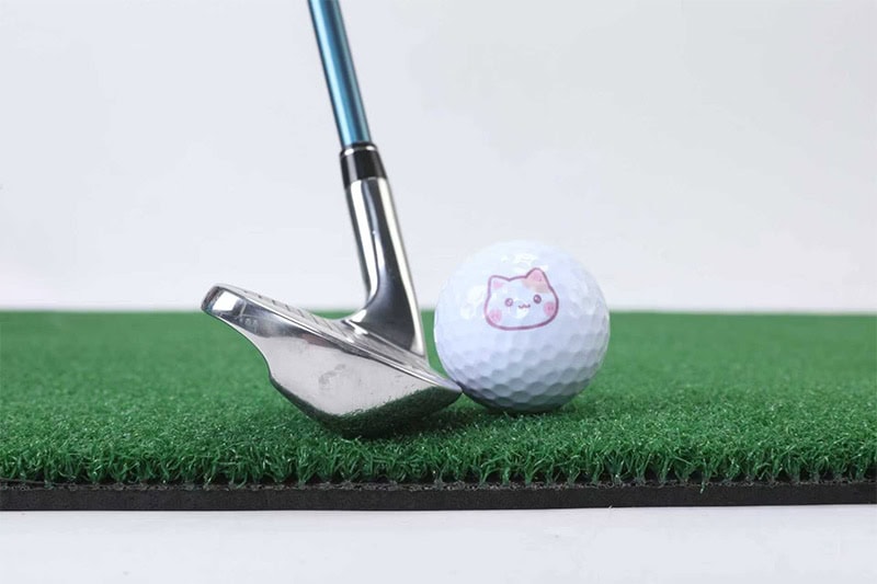 Hillman PGM Golf Artificial Turf 1.2m Practice Mat with Rubber Tee