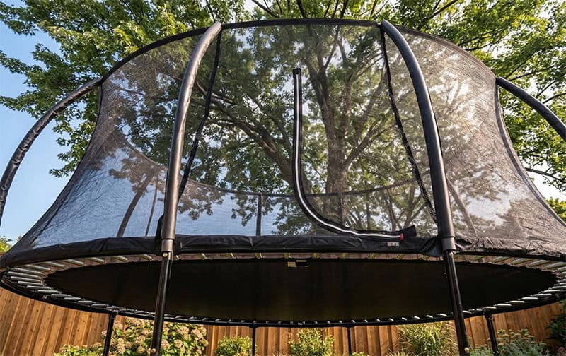 7x10ft Oval Trampoline With Safety Enclosure