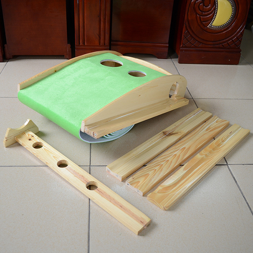 Hillman PGM Natural Wood 3m Golf Putting Trainer with Auto Ball Return - Image 7